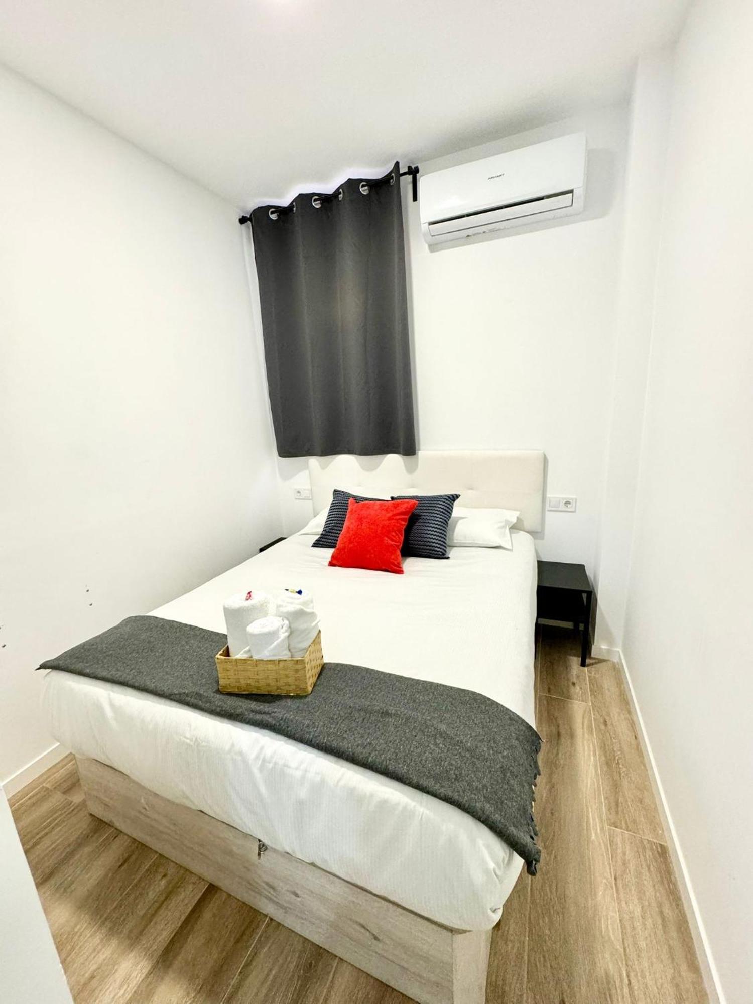 Apartamentos Madrid Connection - Universidad By Oshun Apartments Экстерьер фото