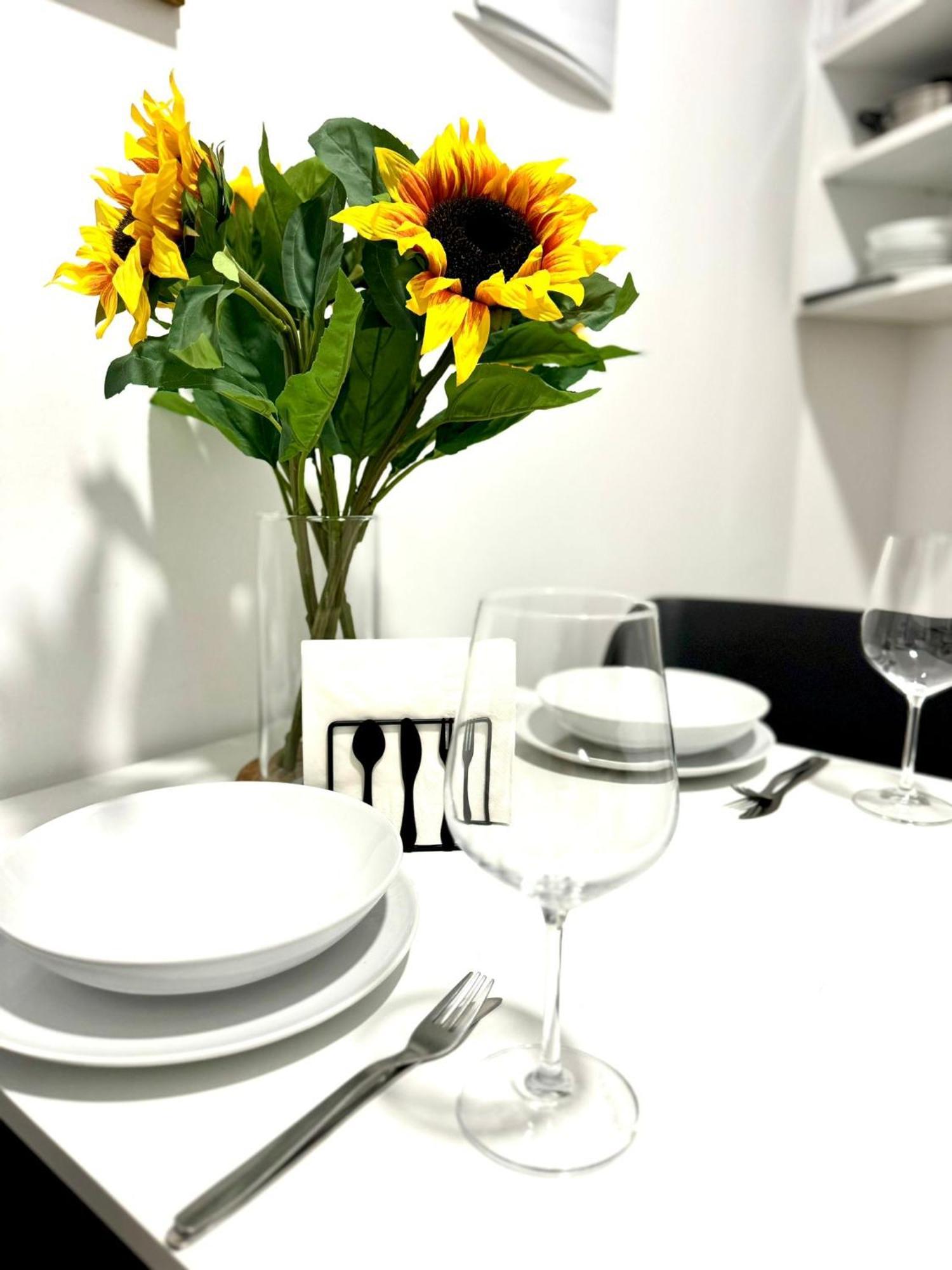 Apartamentos Madrid Connection - Universidad By Oshun Apartments Экстерьер фото