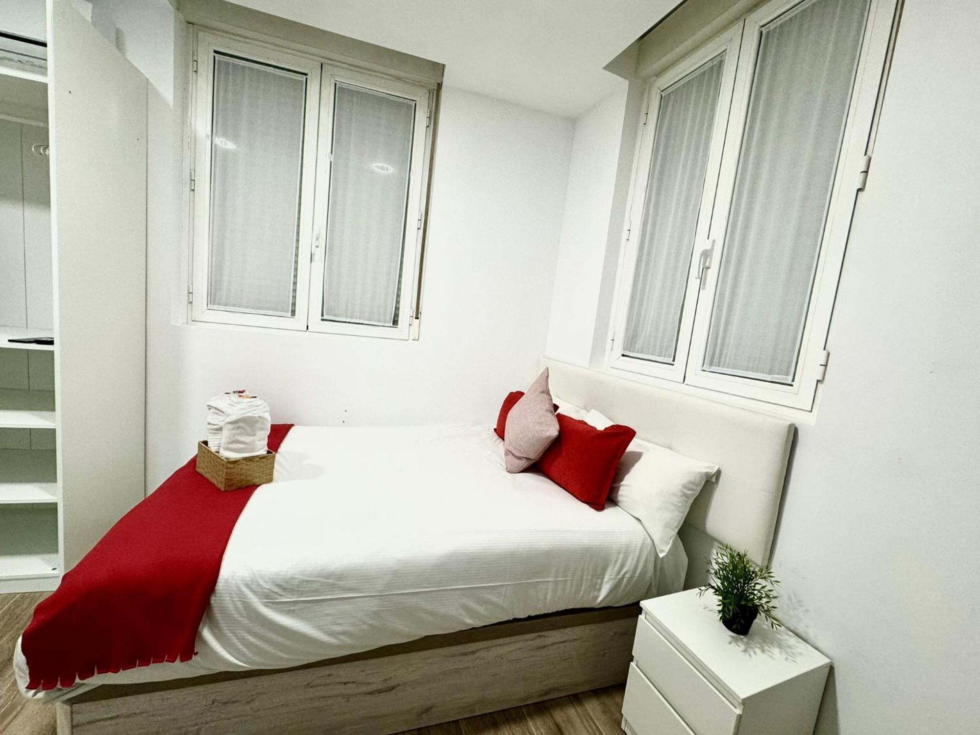 Apartamentos Madrid Connection - Universidad By Oshun Apartments Экстерьер фото